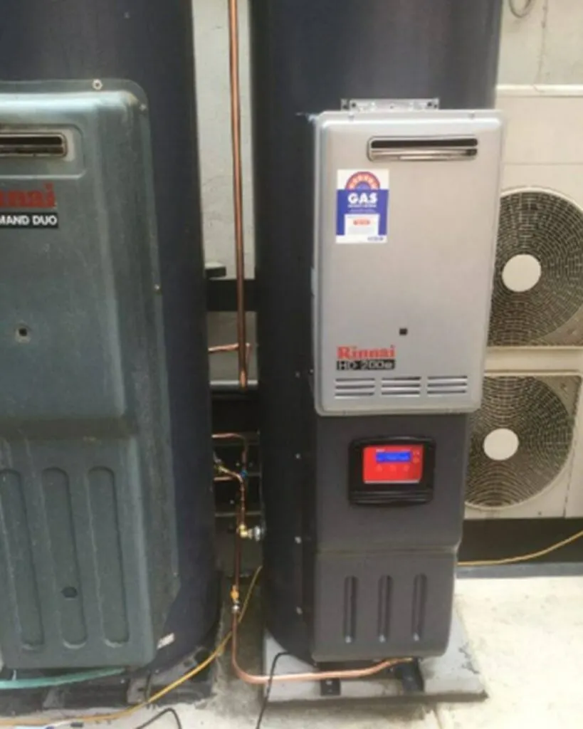 Commercial Hot Water Service (5)-min